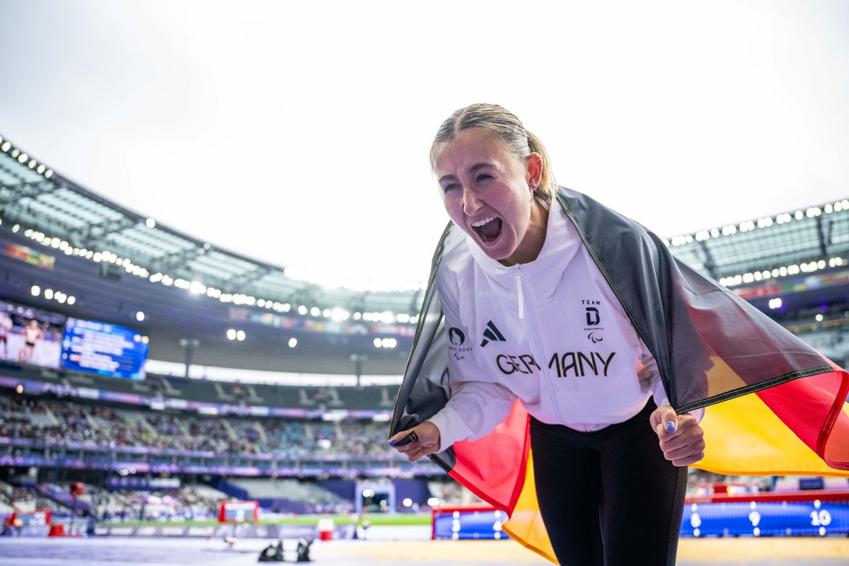 Paralympics in Paris: Zwei Siegerehrungen, ein Kleidungssatz